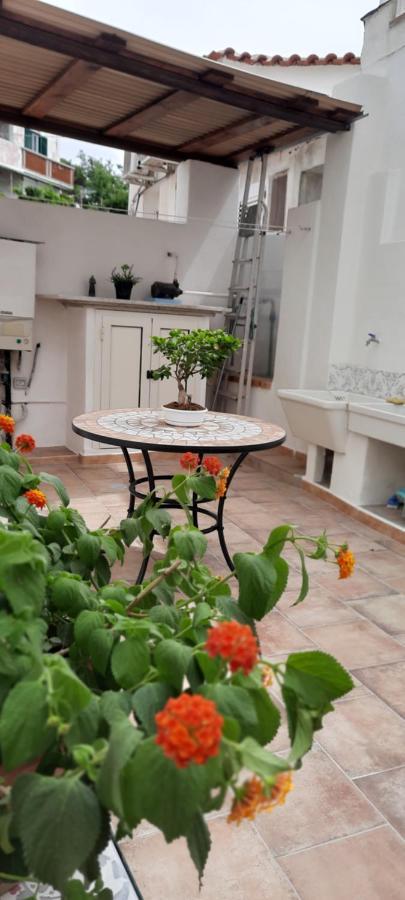 Castaldi Apartments Forio  Ngoại thất bức ảnh
